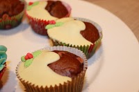 Cakes With Heart 1085691 Image 2